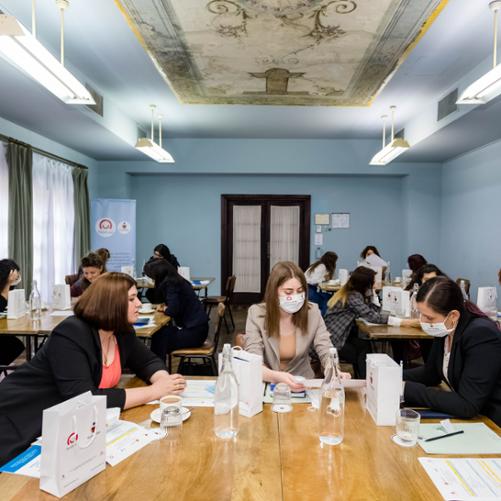 trwa szkolenie w podgrupach