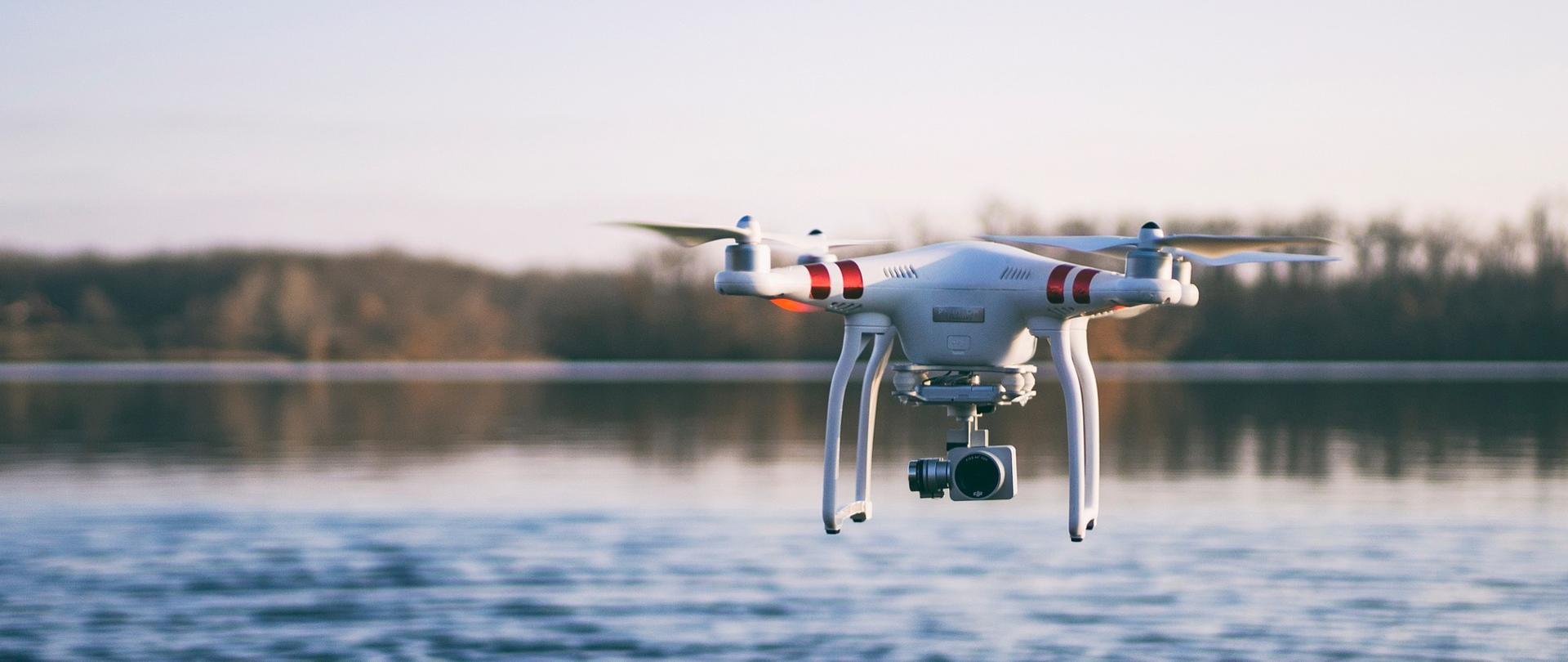 drone_operatorzy_banner