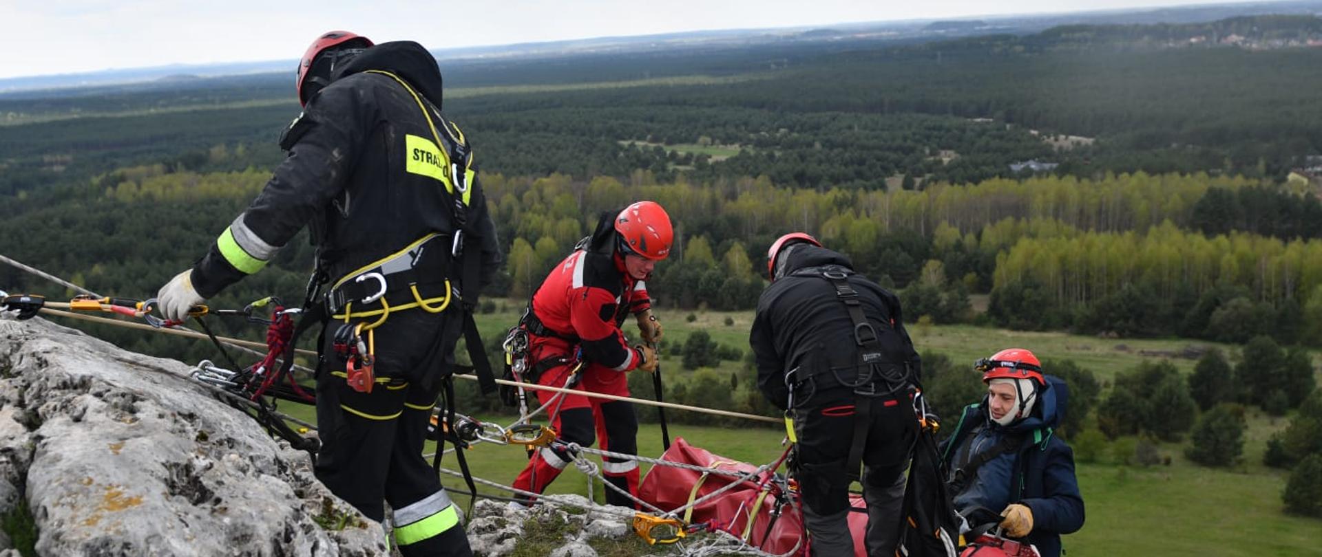 Obóz kondycyjno-szkoleniowy Specjalistycznej Grupy Ratownictwa Wysokościowego z Olsztyna 