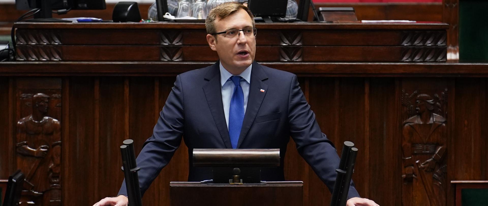 Wiceminister Maciej Małecki w Sejmie