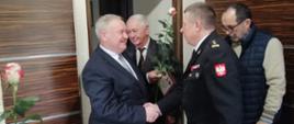 Spotkanie z okazji jubileuszu trzech członków Koła Związku Emerytów i Rencistów Pożarnictwa przy KM PSP w Koszalinie w świetlicy narad.