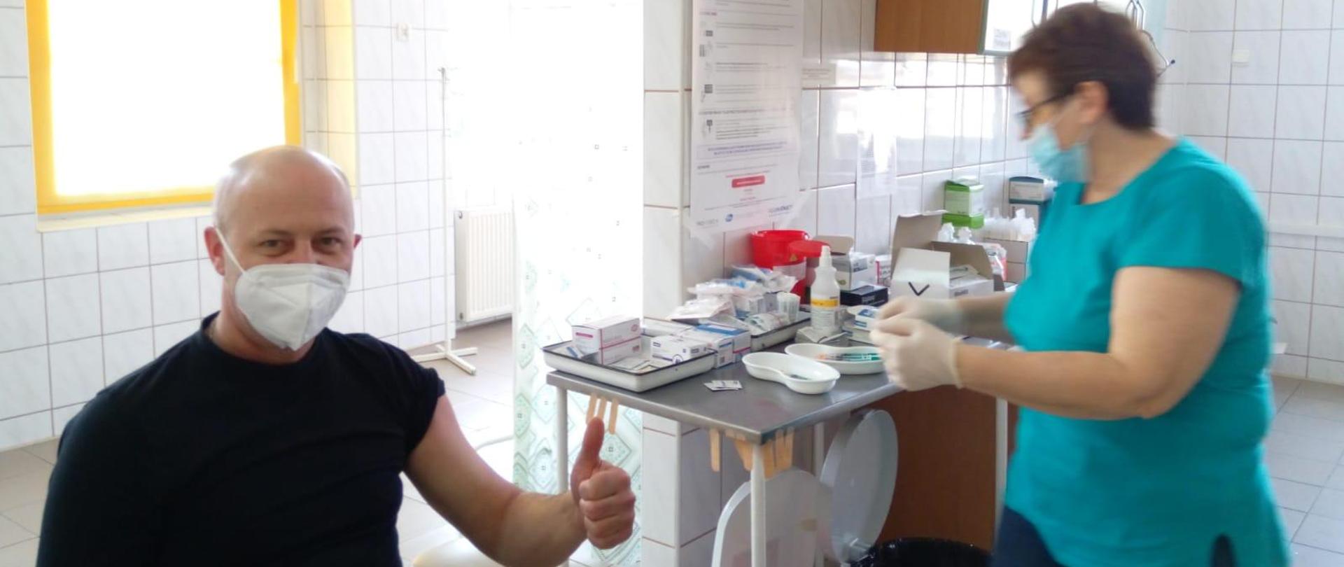 Rozpoczęły się szczepienia funkcjonariuszy służb mundurowych