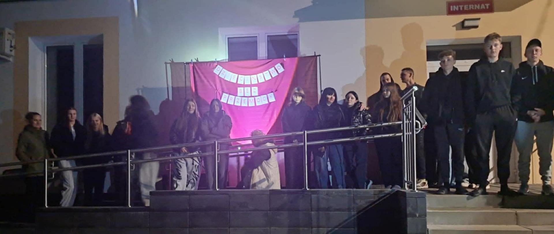 Dzieciństwo_bez_przemocy1