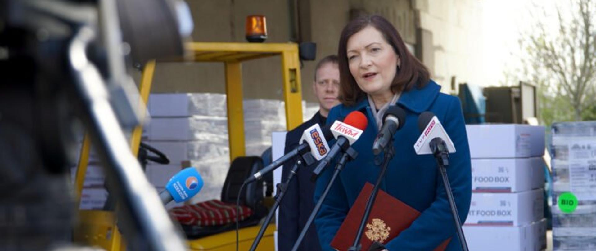 Wojewoda o pomocy humanitarnej i wsparciu organizacji