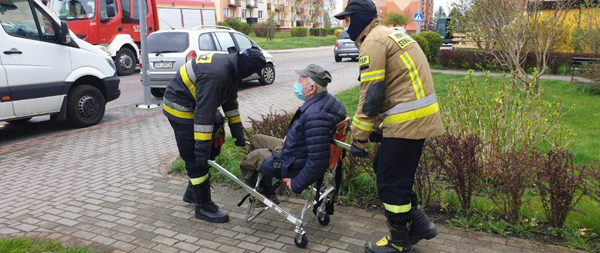 #SzczepimySię Straż Pożarna wspomaga Narodowy Program Szczepień 