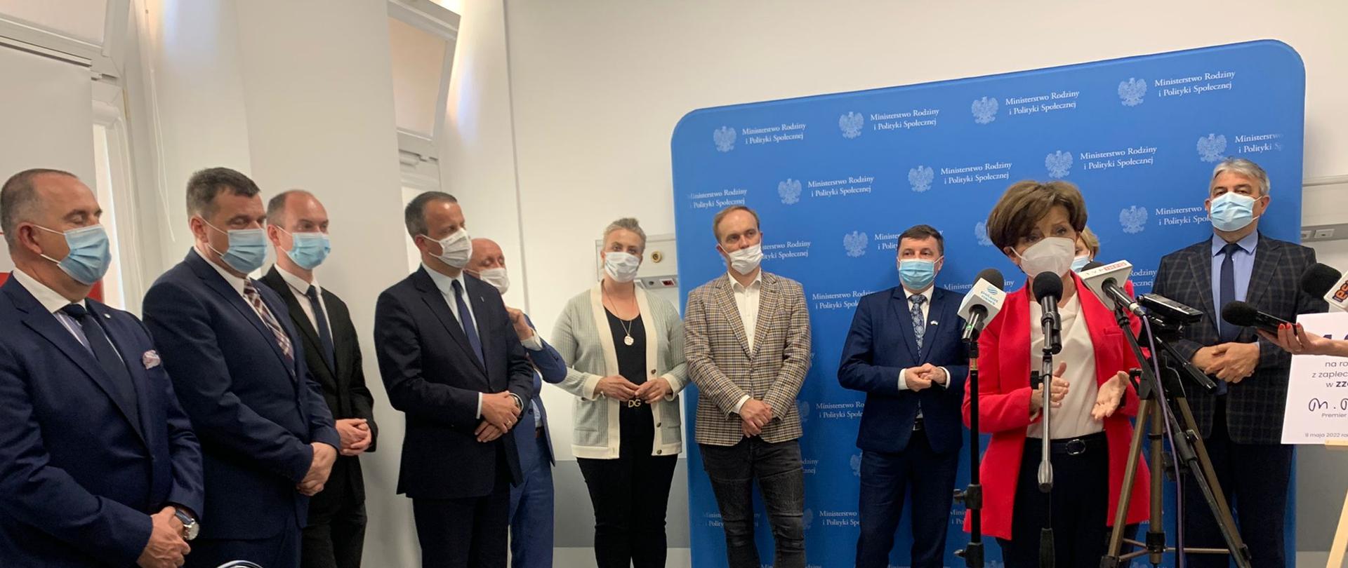 Minister_Marlena_Maląg_w_Ostrowie_Wielkopolskim