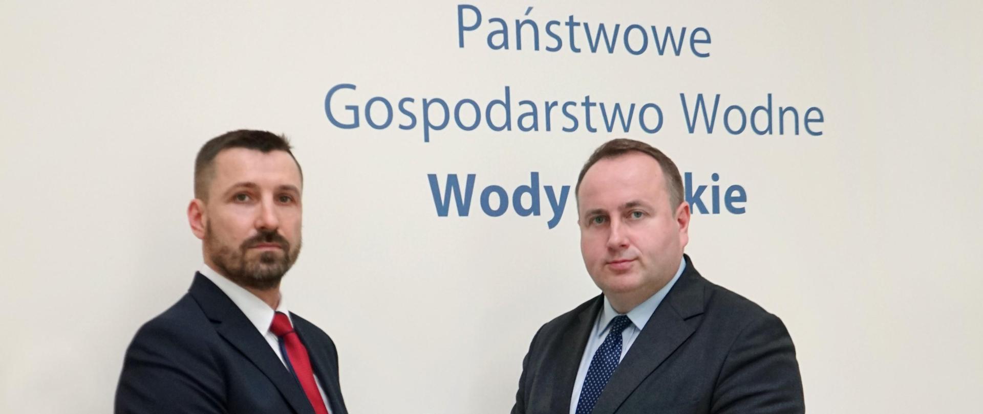 wręczenie aktu powołania przez Dyrektora RZGW w Lublinie Pana Marcina Trocia 