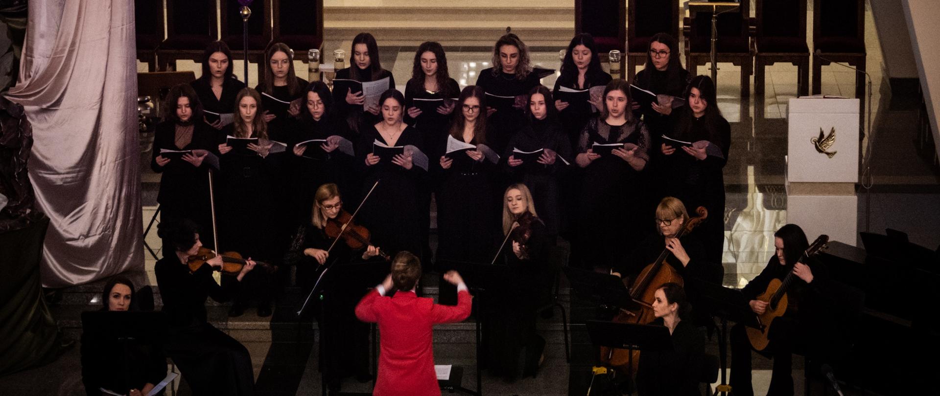 02.04 Stabat Mater - NMP Królowej Polski