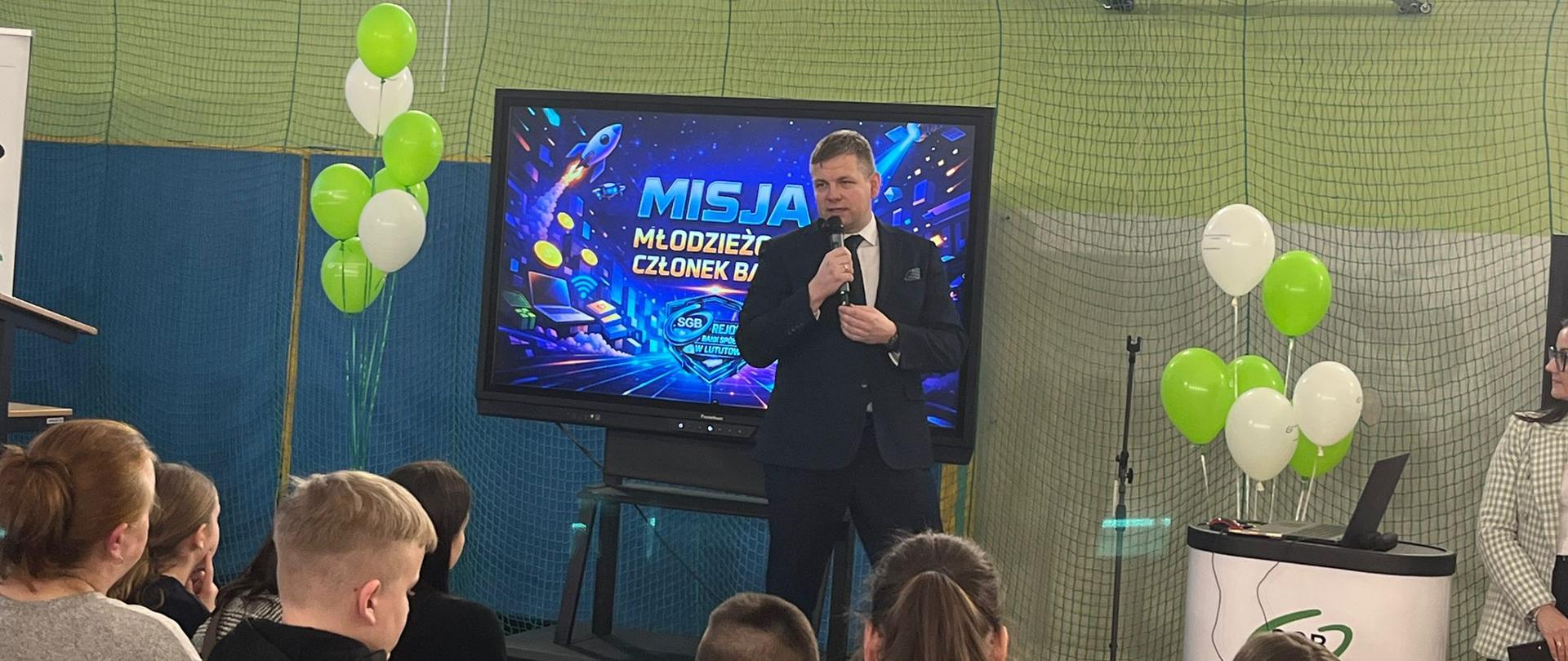 „Młodzieżowy Członek Banku”