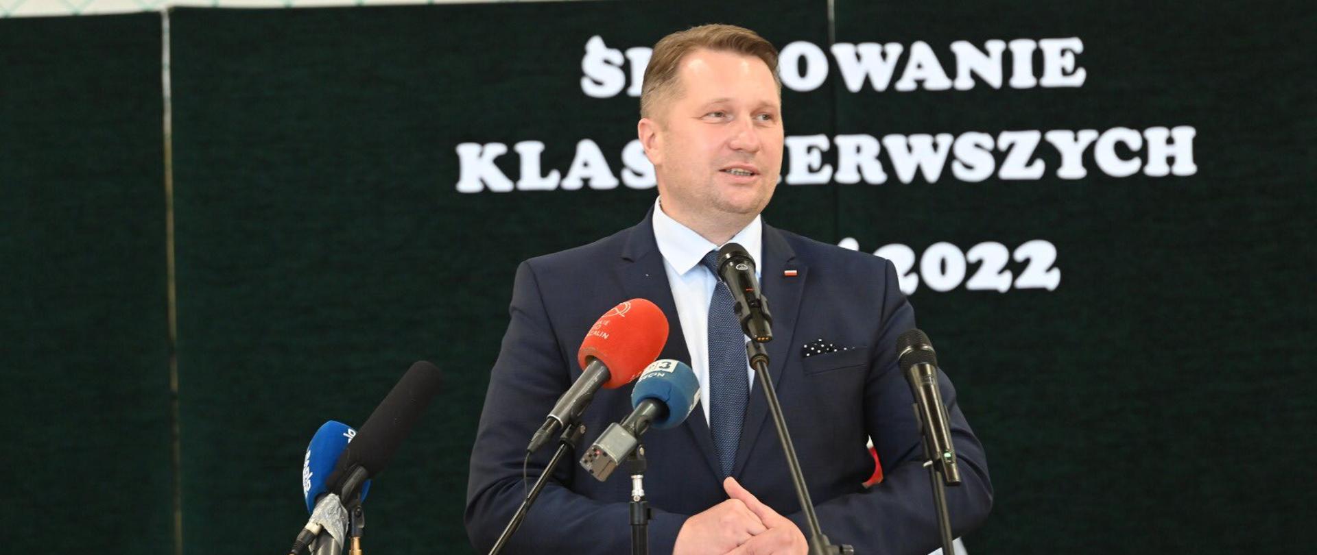 Wizyta ministra Przemysława Czarnka w Zespole Szkół Rolniczych w Świdwinie