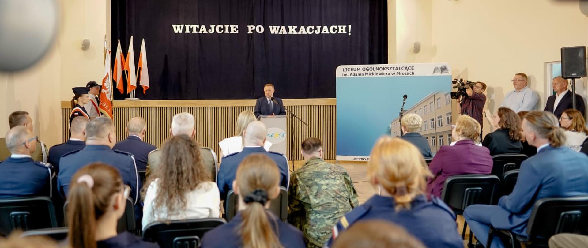 Uroczyste rozpoczęcie roku szkolnego w Mrozach