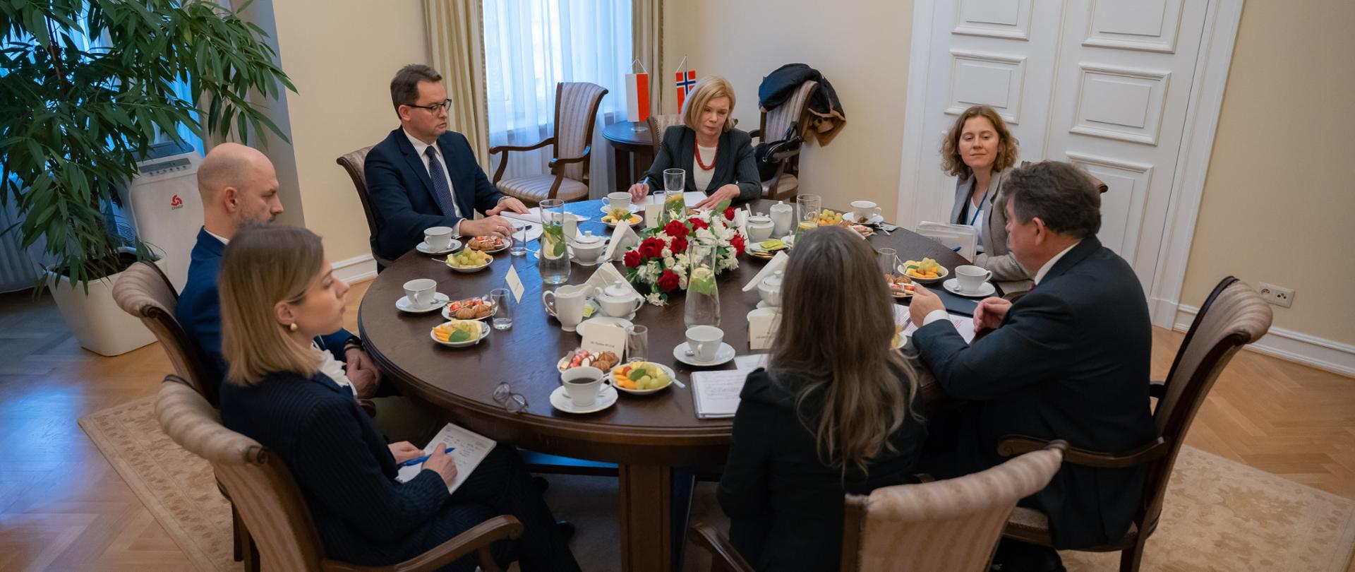 Spotkanie Wiceministra Sprawiedliwości z Ambasadorem Królestwa Norwegii w Polsce