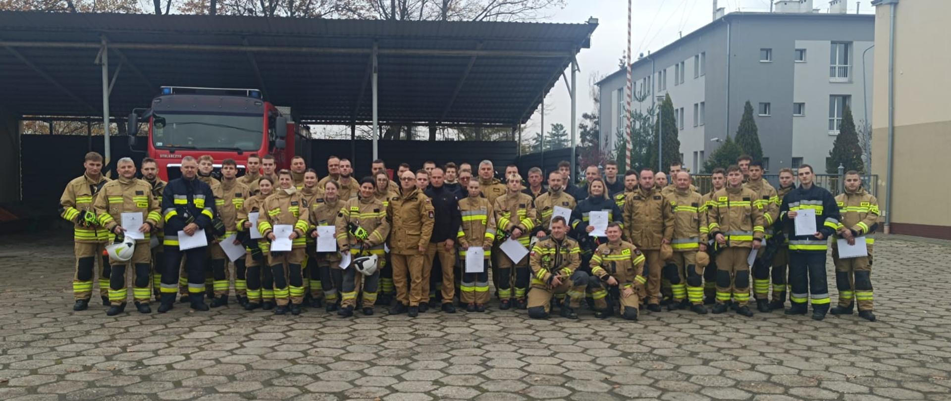 Ukończenie kursu dla strażaków ratowników OSP