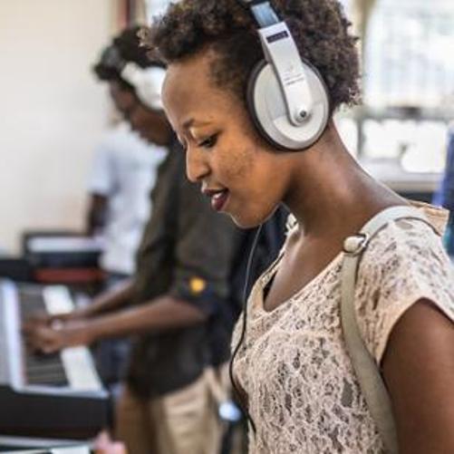 Equipping the music room - Kenyatta University in Nairobi
