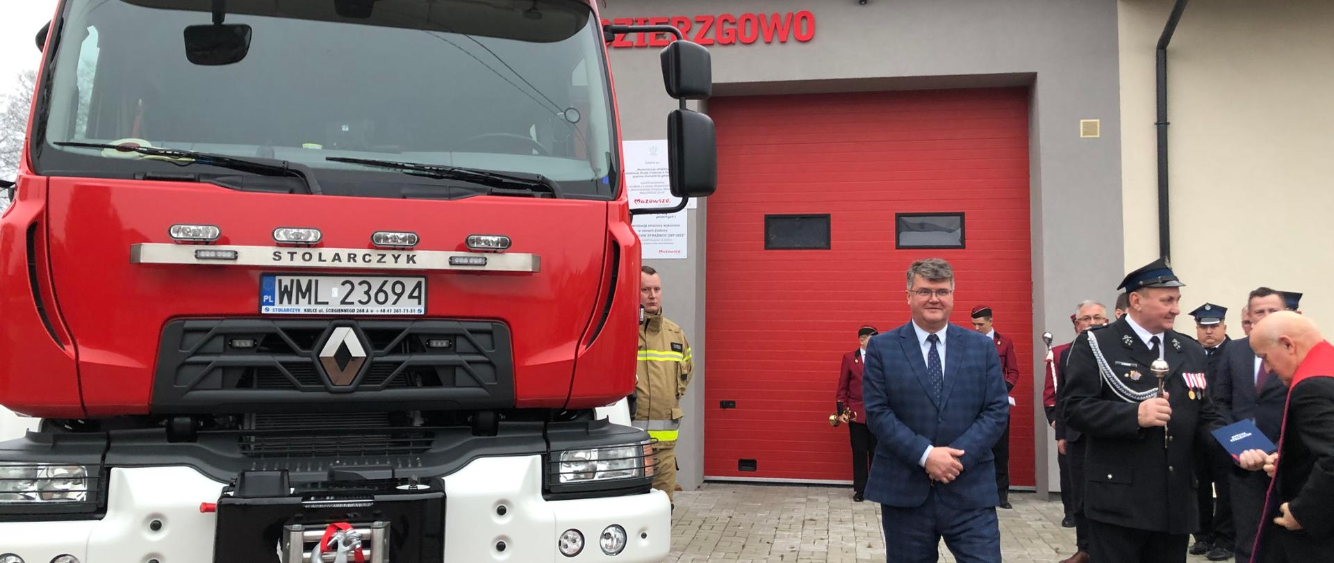 Gmina Dzierzgowo: przekazanie samochodu gaśniczego Ochotniczej Straży Pożarnej w Dzierzgowie 