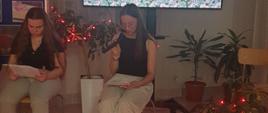Uczennica klasy 1PT Maja Kasiak w czasie występu z okazji Dnia Poezji. Internat ZSCKR w Potoczku. Marzec 2026 rok.