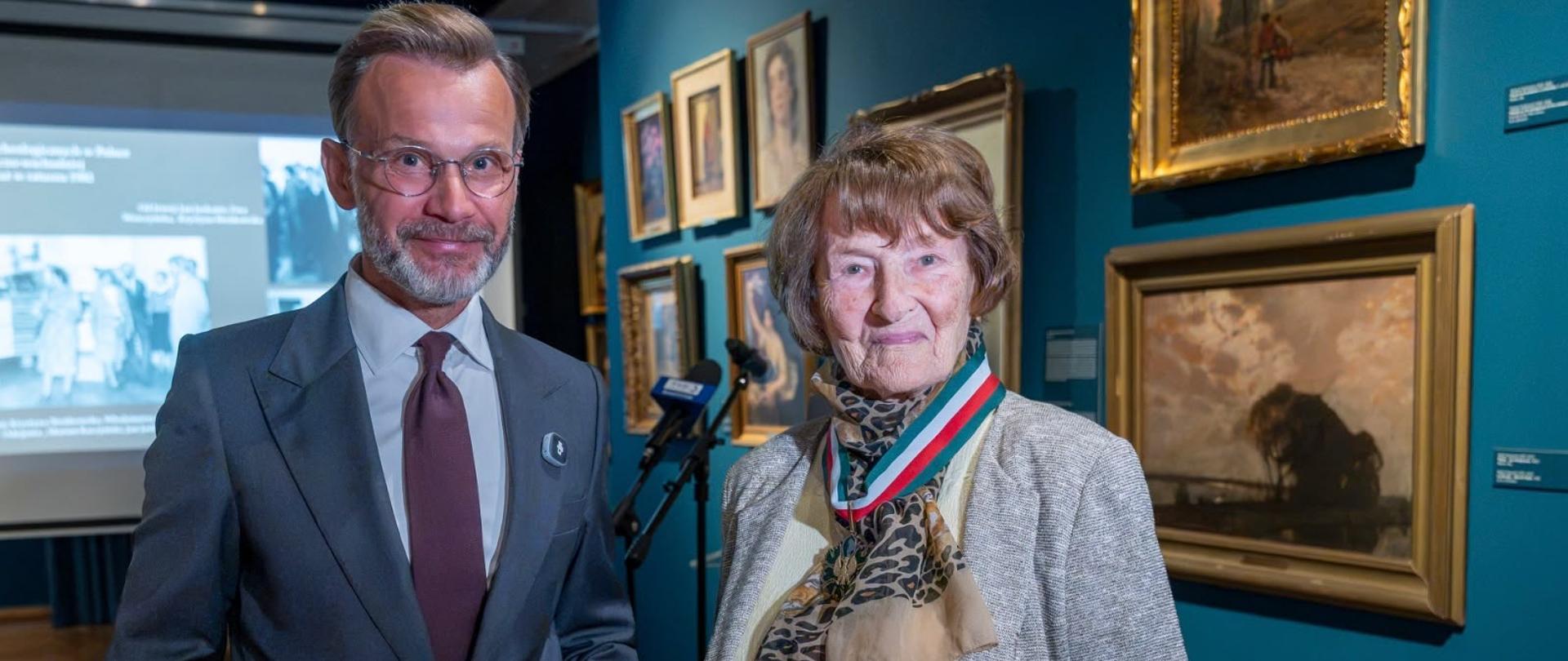 70-lecie Działu Archeologii Muzeum Podlaskiego. Wojewoda wręczył medal Gloria Artis