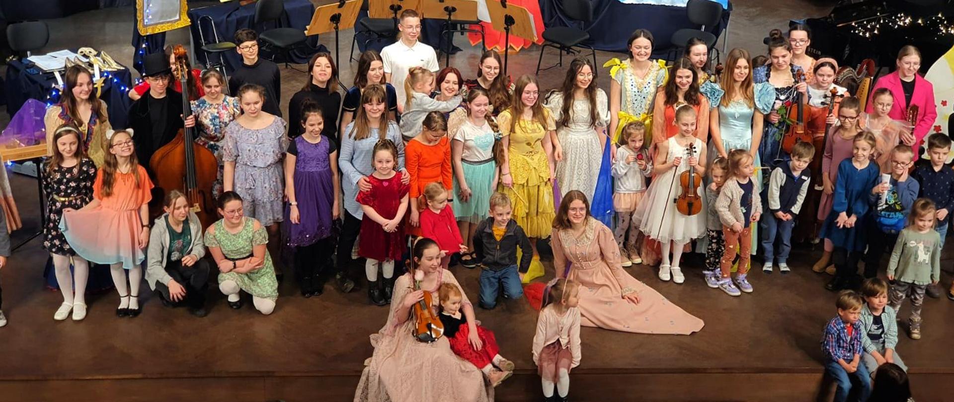 Koncert w wykonaniu uczniów - Rodzinne spotkania z muzyką