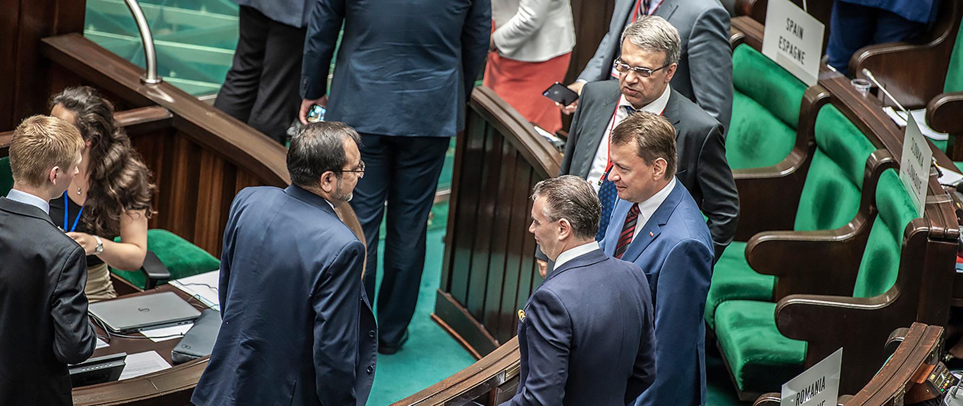 280518_MMB_UkladSojuszniczy_LChemperek_01