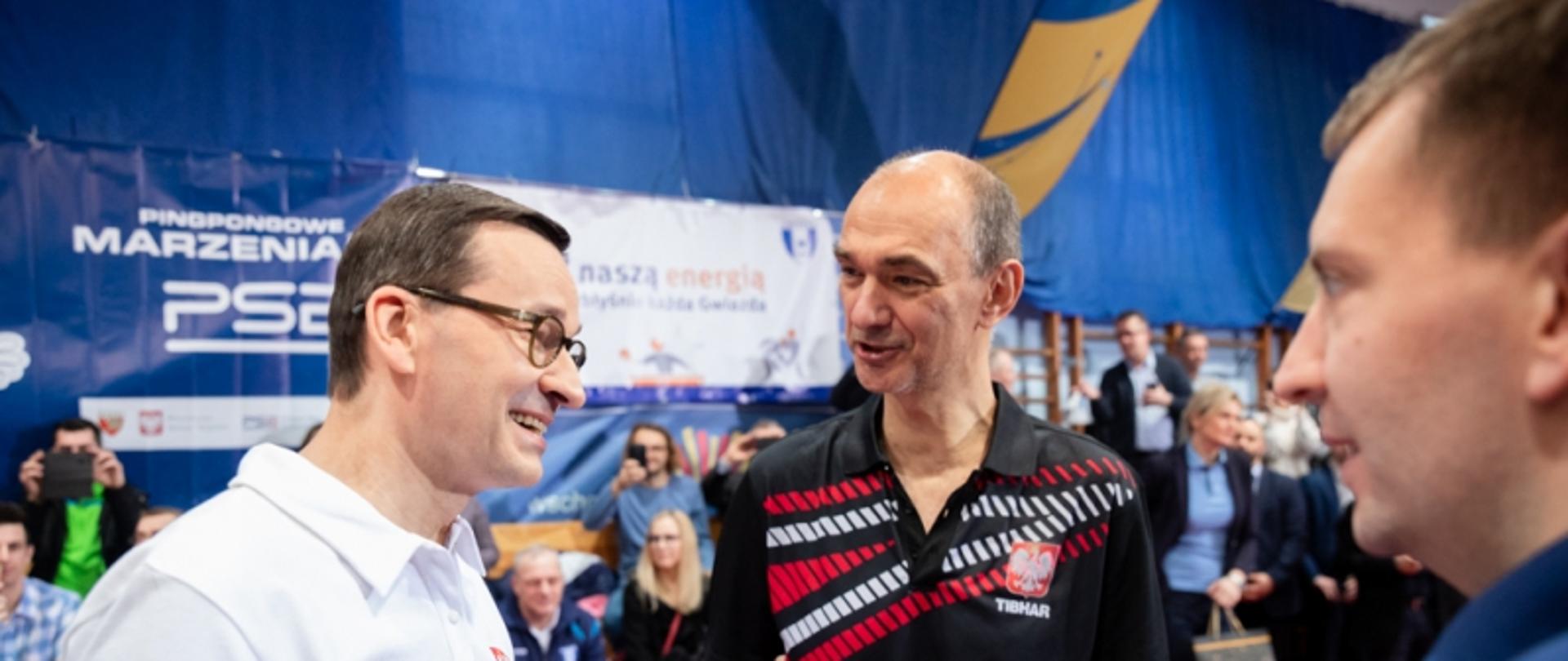 Premier w hali Klubu Sportowego Gwiazda.