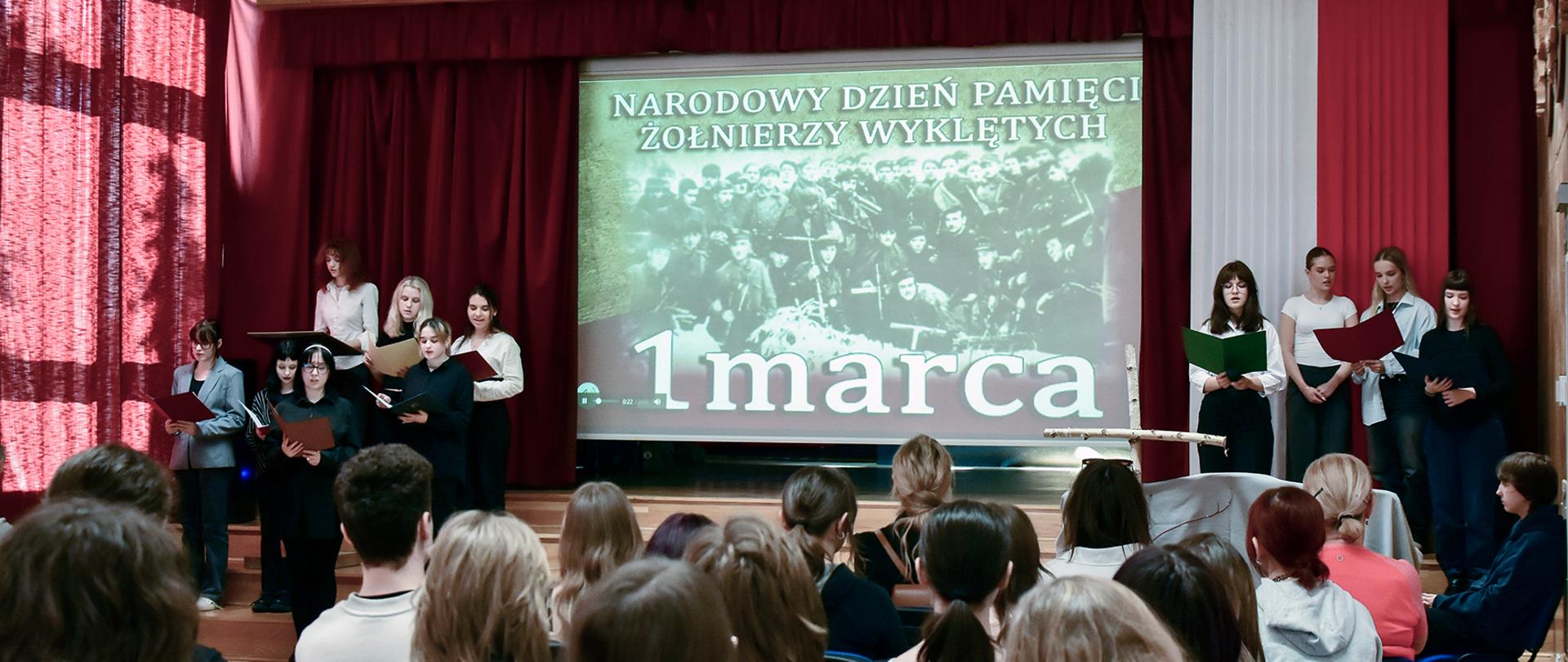 Opis zostanie uzupełniony.