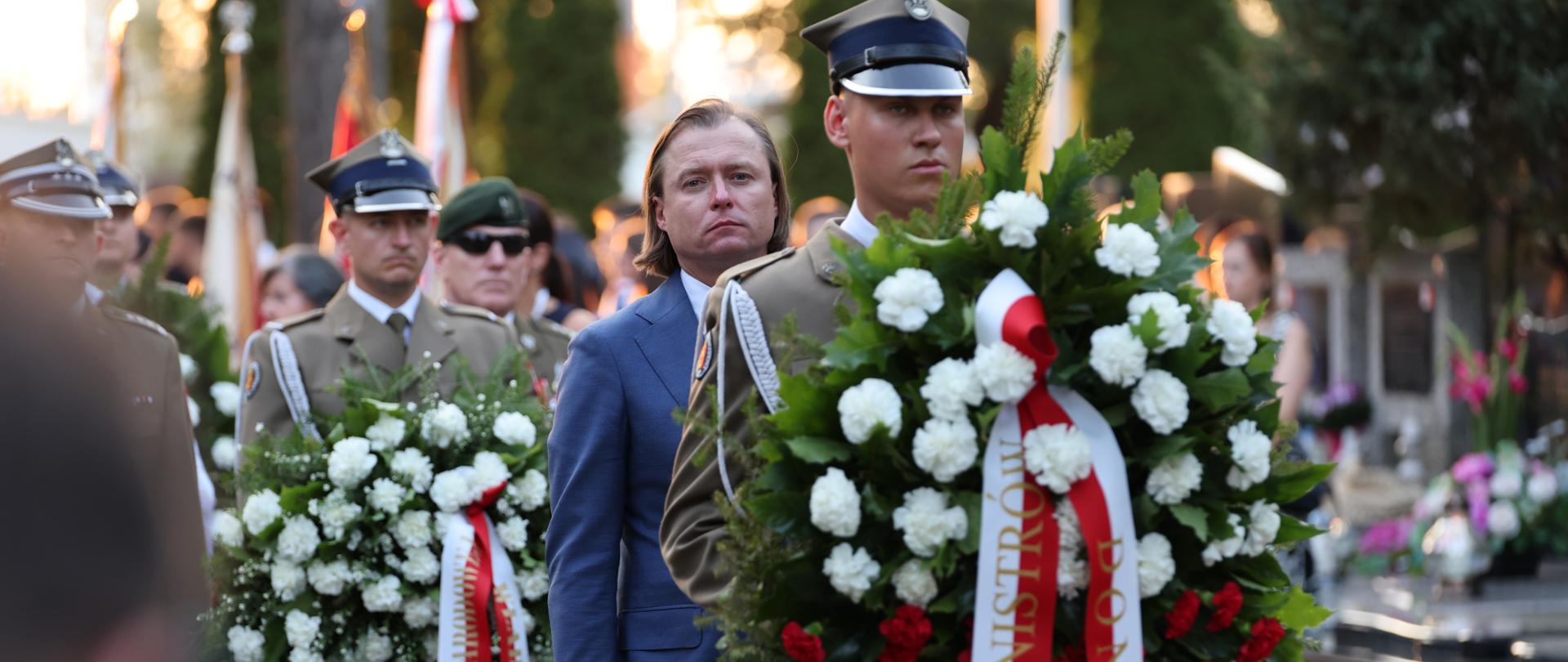 Uroczystości na cmentarzu w Radzyminie