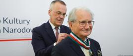 Złoty Medal „Zasłużony Kulturze Gloria Artis” dla Janusza Rosikonia, fot. Danuta Matloch