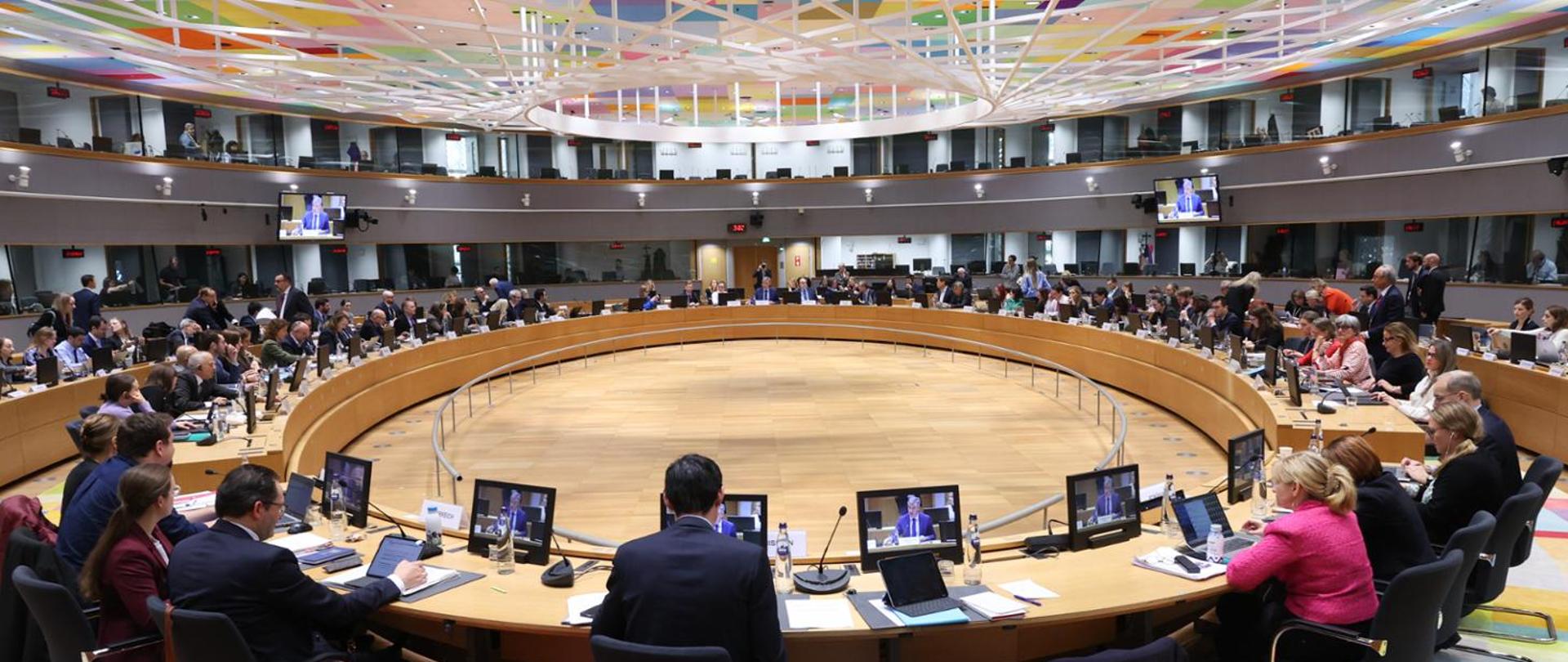 The Environment Council (ENVI) has agreed on a revision of the European Climate Law, ETS 2 delayed. Poland is effectively changing the way EU climate policy is shaped.