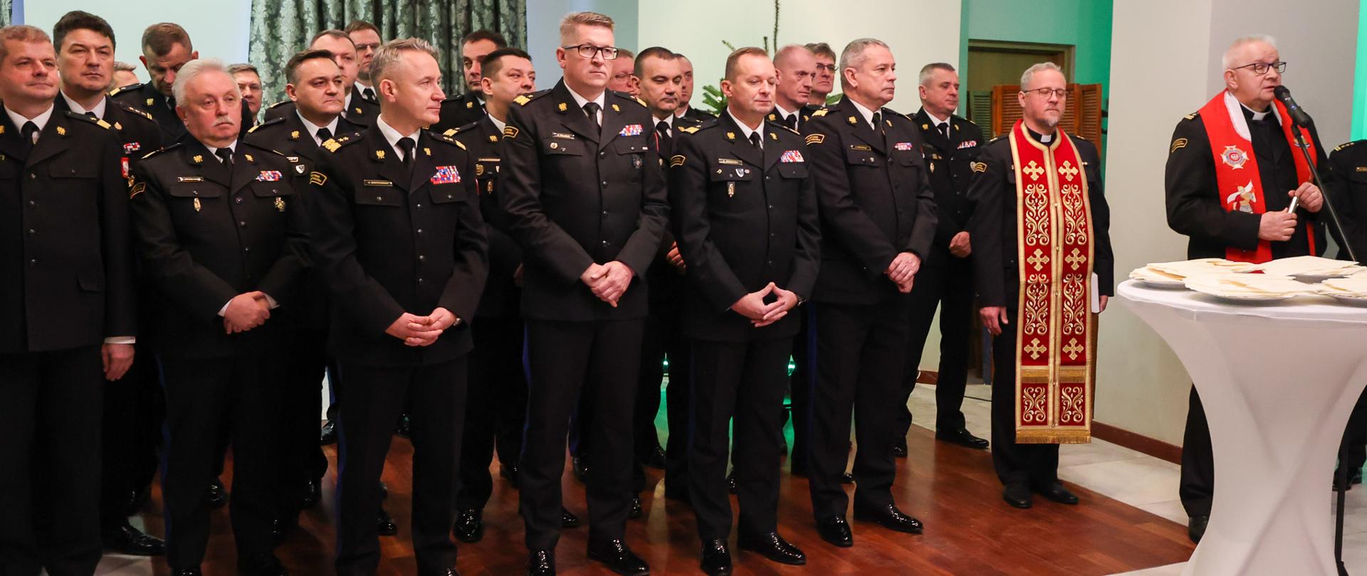 komendant główny PSP wraz z zastępcami oraz komendantami wojewódzkimi PSP 