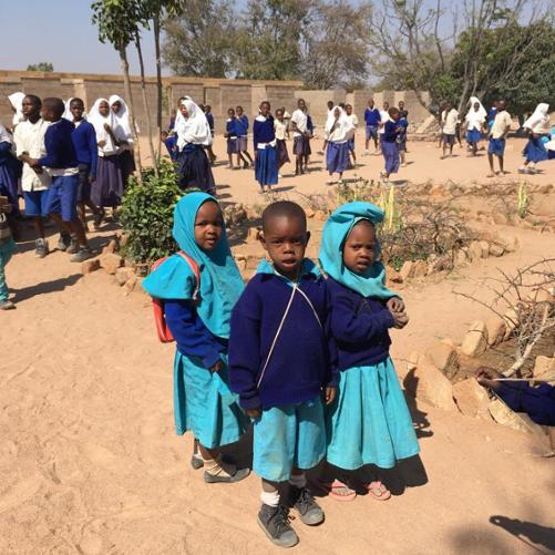 Poprawa warunków sanitarnych oraz promowanie dobrych praktyk w zakresie higieny wśród uczniów Szkoły Podstawowej Ntunduu i mieszkańców okolicznych wsi fot. Chrześcijańska Służba Charytatywna 