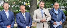 Wizyta Wiceministra Infrastruktury, Pana Przemysława Koperskiego w miejscowości Bystra w gminie Wilkowice z udziałem Jana Grygiera Dyrektora Wód Polskich w Gliwicach