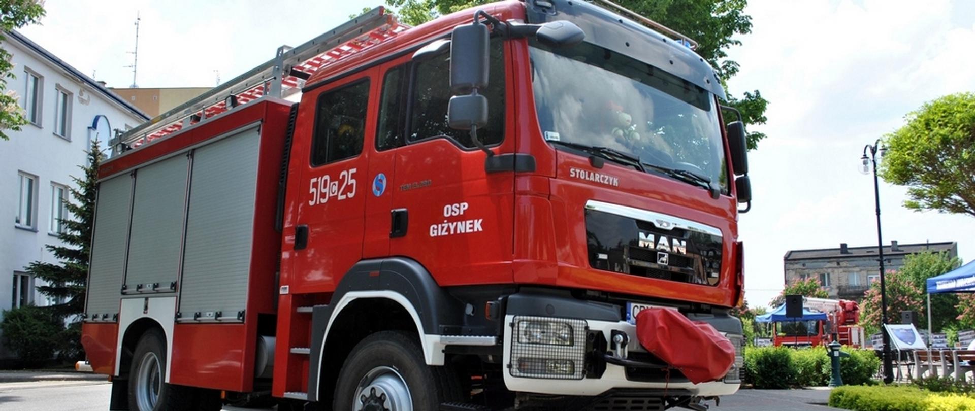 Zdjęcie samochodu GBA 2,5/16 z OSP w Giżynku