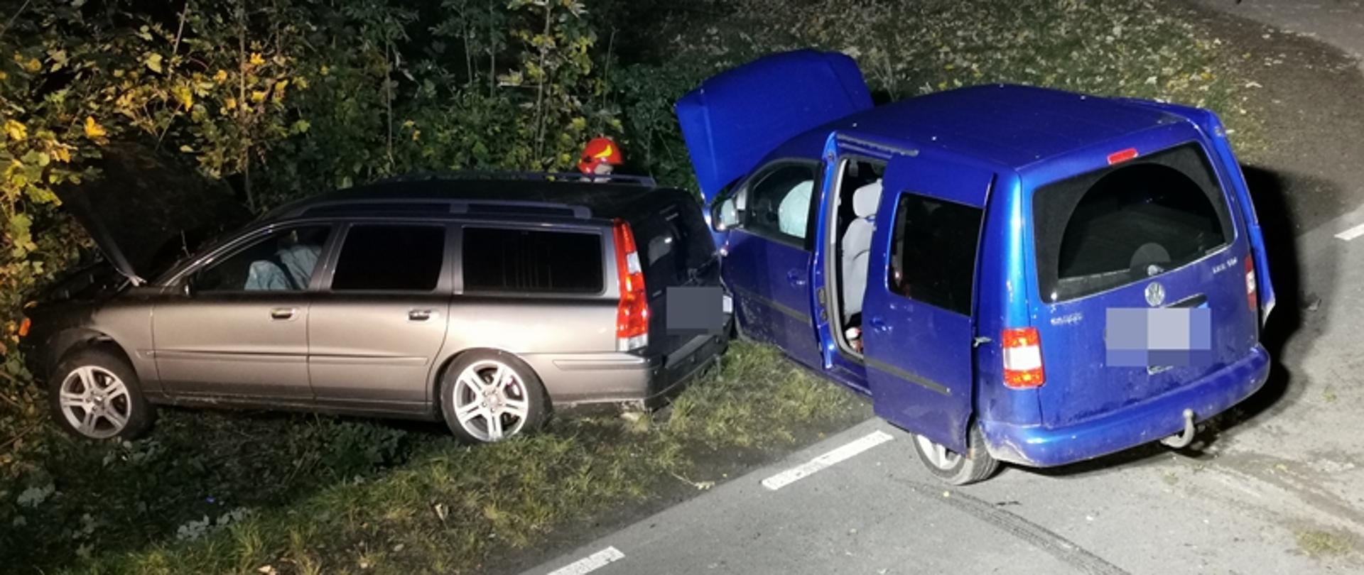 Zderzenie dwóch samochodów osobowych - Biała Nyska.