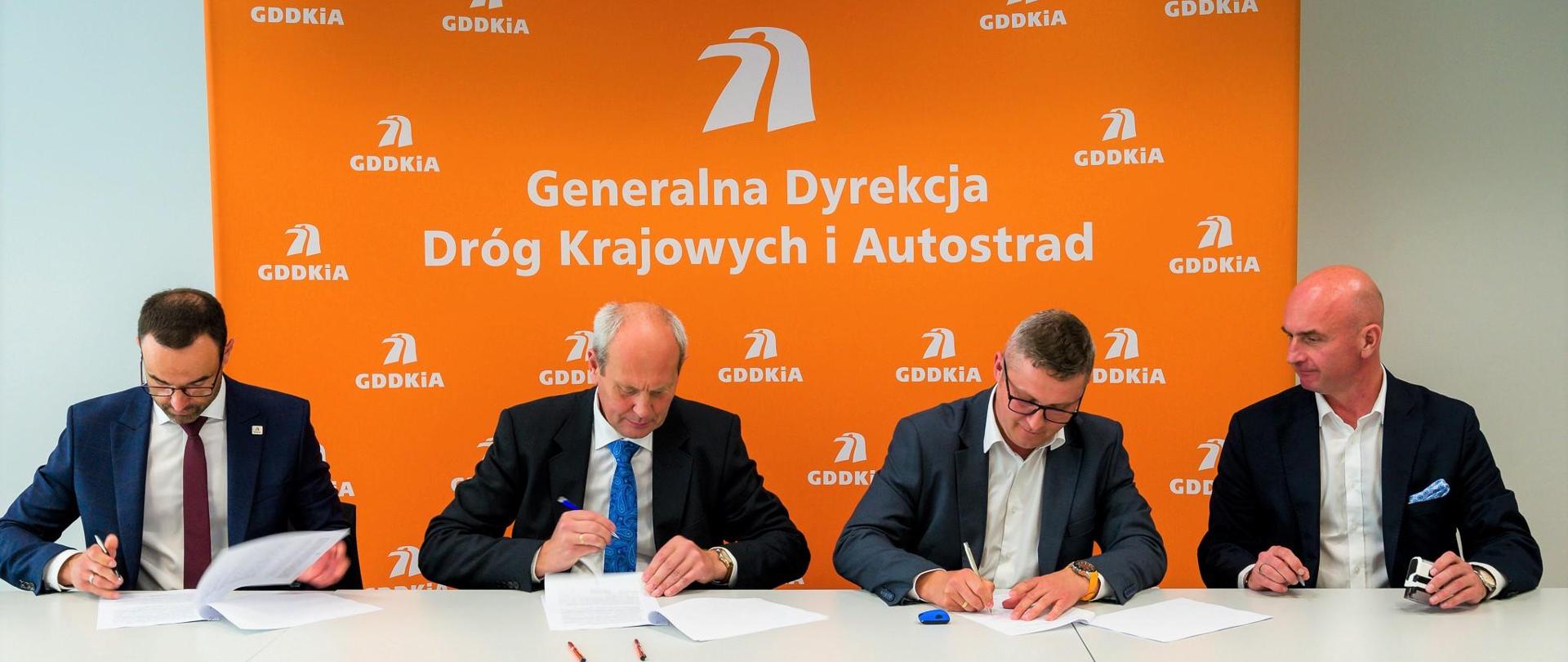 Podpisaliśmy 18 aneksów waloryzacyjnych z dwoma biurami projektowymi