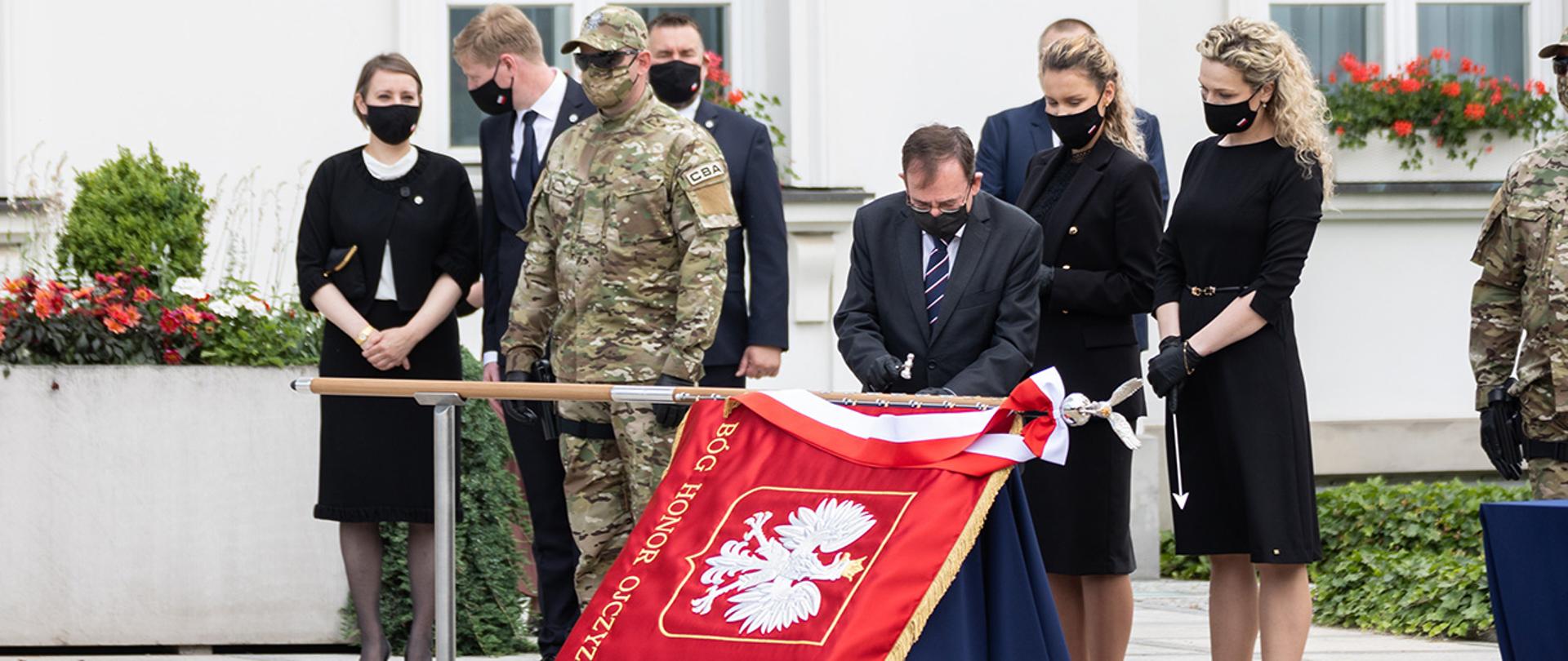 Uroczystość nadania sztandaru CBA