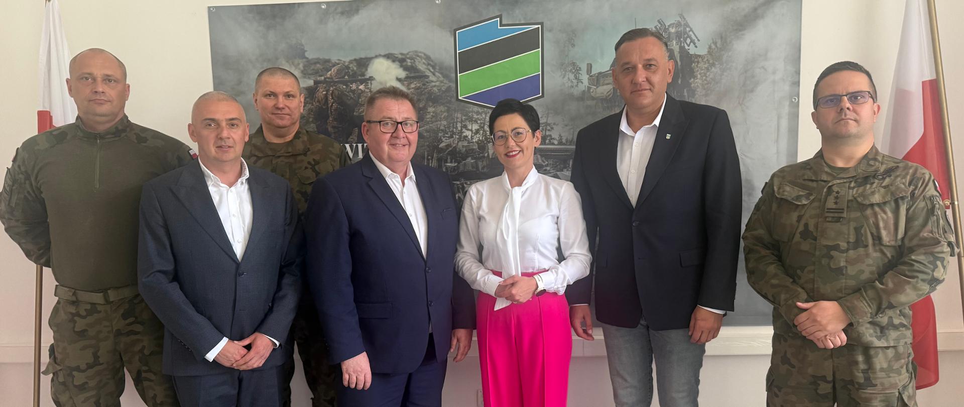 Nowy sztandar dla 1 Dywizji Piechoty Legionów im. Marszałka Józefa Piłsudskiego 