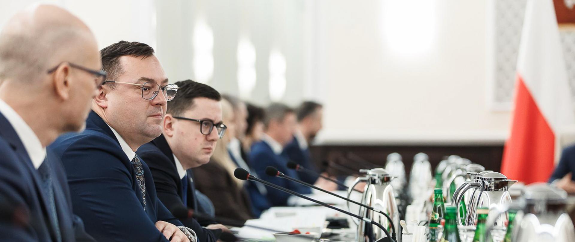 Ważna deregulacja MRiRW przyjęta przez rząd – uproszczenia w obrocie nieruchomościami rolnymi 