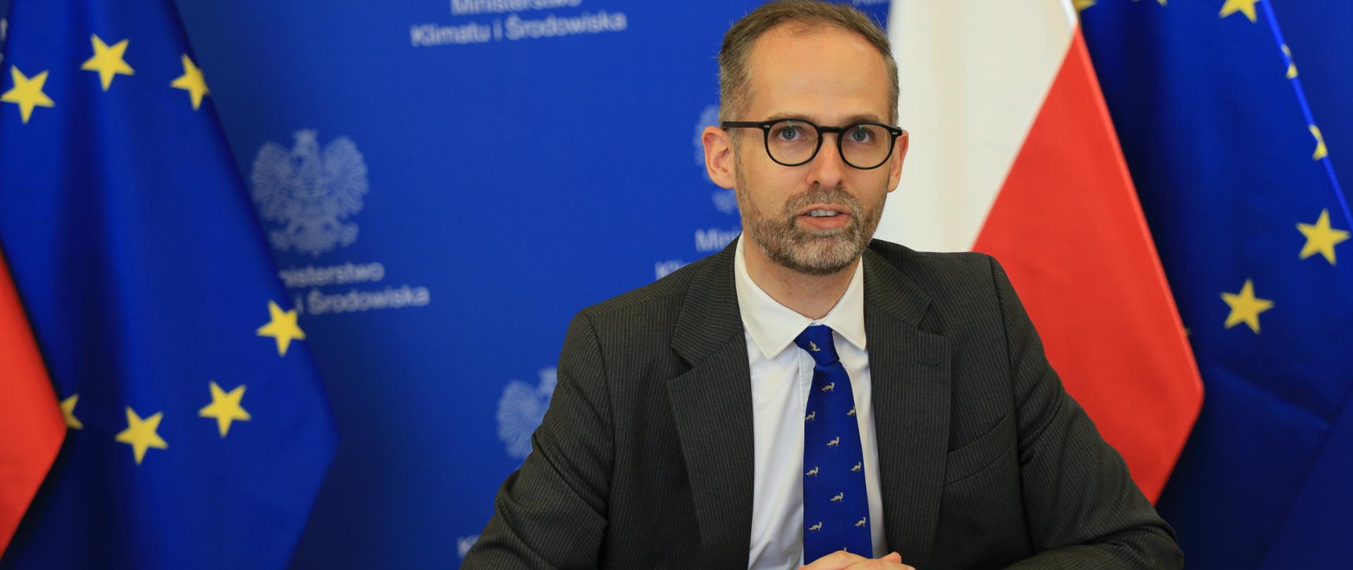 Wiceminister Guibourgé-Czetwertyński na spotkaniu wiceministrów energii V4