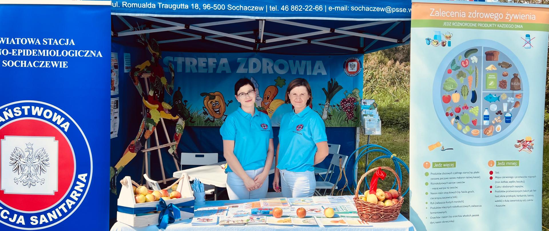 Pracownicy PSSE w Sochaczewie ze stoiskiem edukacyjnym podczas II Festiwalu Sochaczewskiej Cebuli.