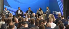 Debata „Liderzy w erze AI: od innowacji do odpowiedzialnych decyzji” podczas konferencji SAS Innovate on Tour Warsaw