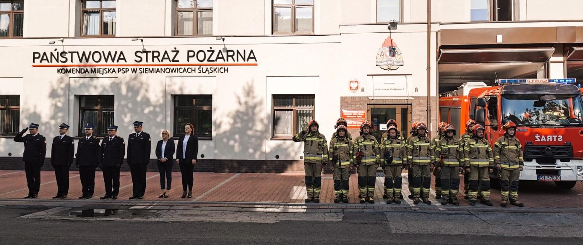 Śląscy strażacy oddali hołd tragicznie zmarłemu strażakowi
