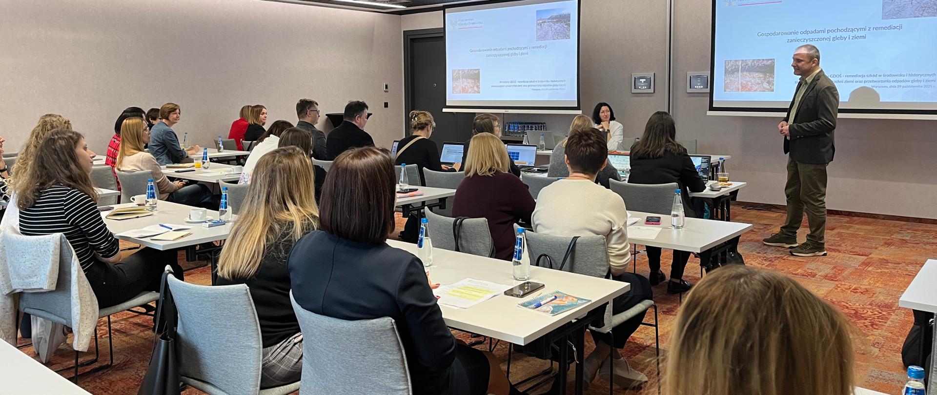 Szkolenie pn. Szkody w środowisku i historyczne zanieczyszczenia powierzchni ziemi – 29.10.2025, fot. Archiwum GDOŚ