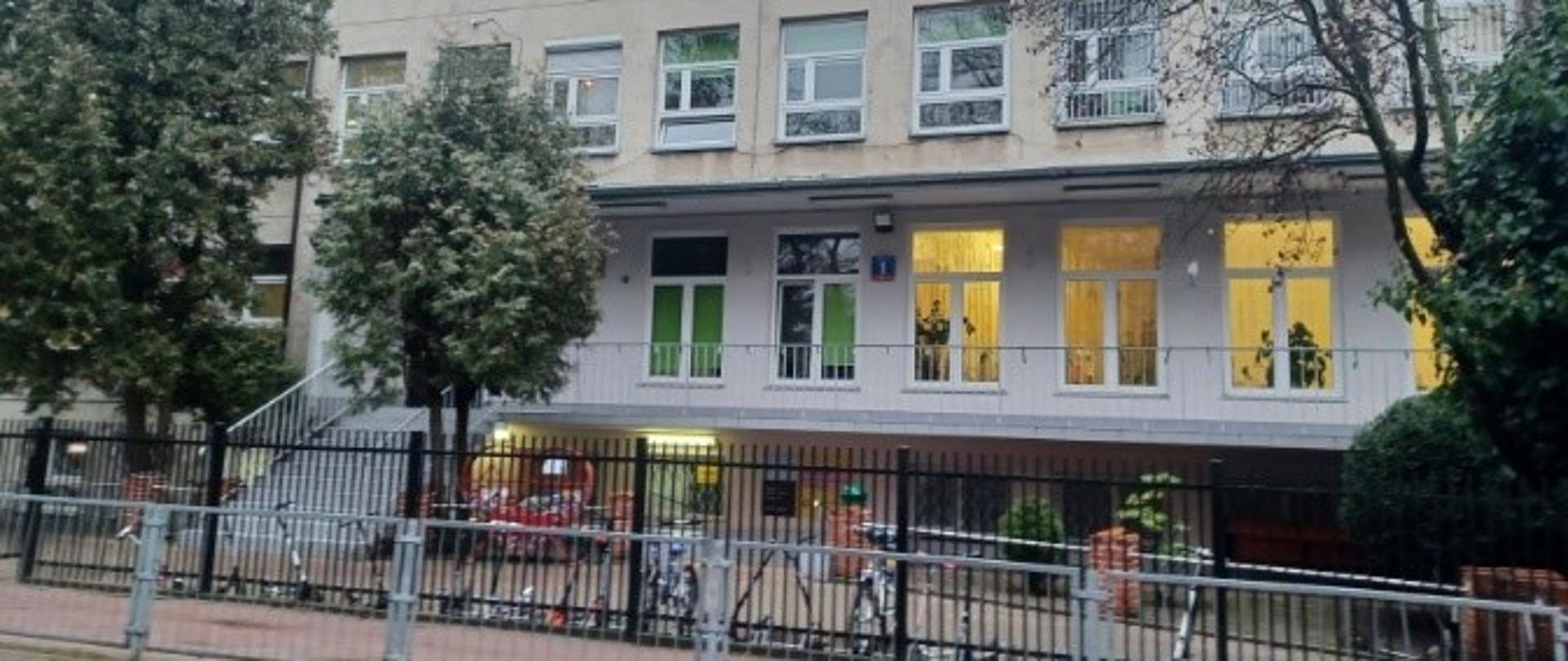 Projekt MF EOG Poprawa efektywności energetycznej wybranych budynków szkolnych na terenie m.st. Warszawy