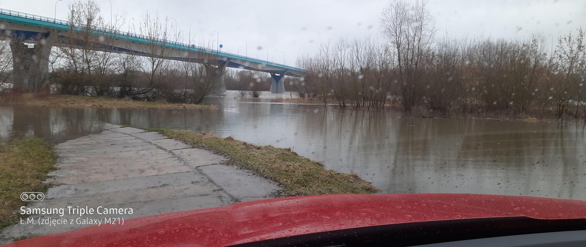 Pogotowie przeciwpowodziowe na terenie powiatu lipskiego