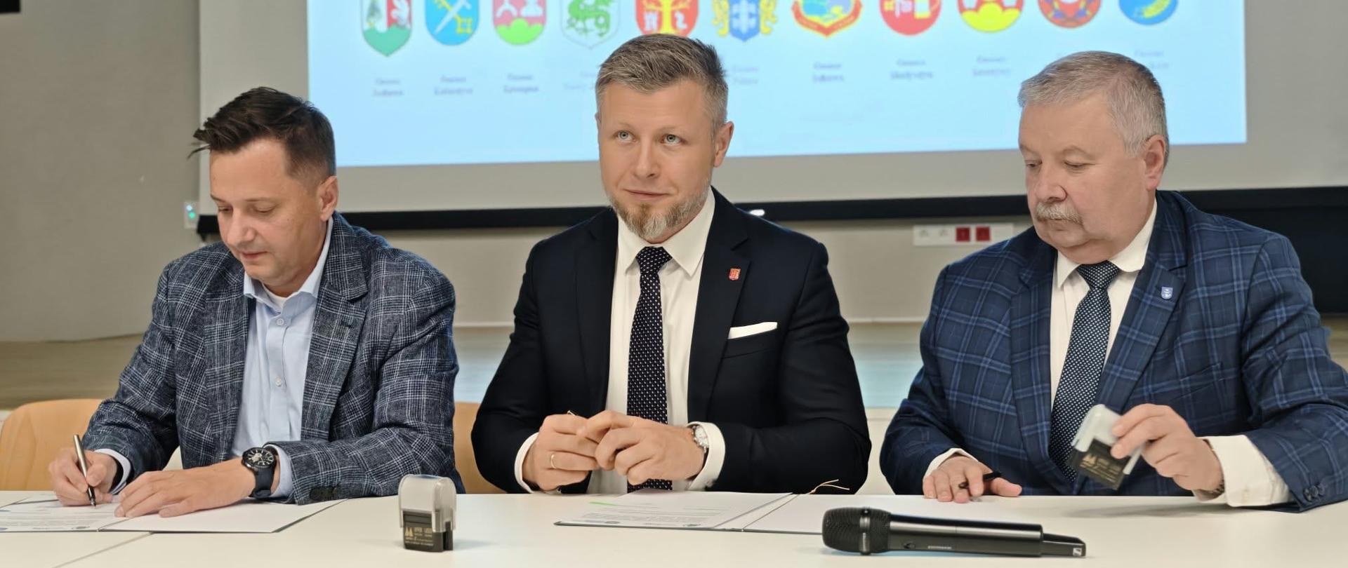 Podpisanie porozumienia: Wody Polskie oraz Związek Gmin Dorzecza Wisłoki 