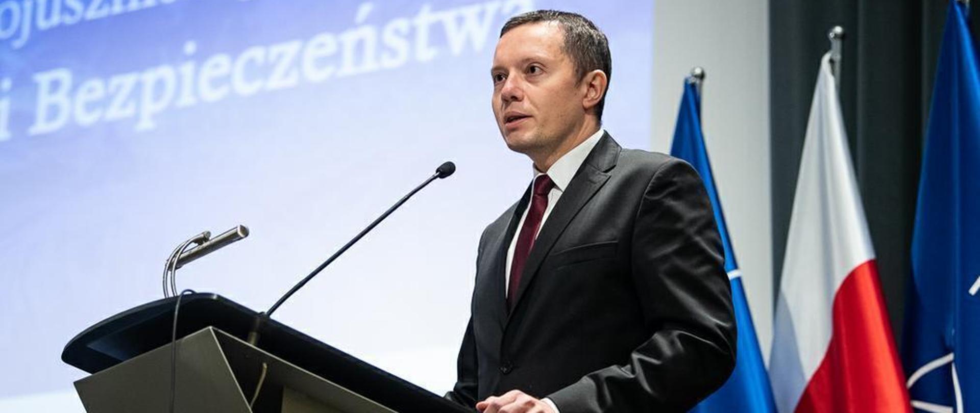 221118_TZ_konfnaukadlabezp_WKrol_01