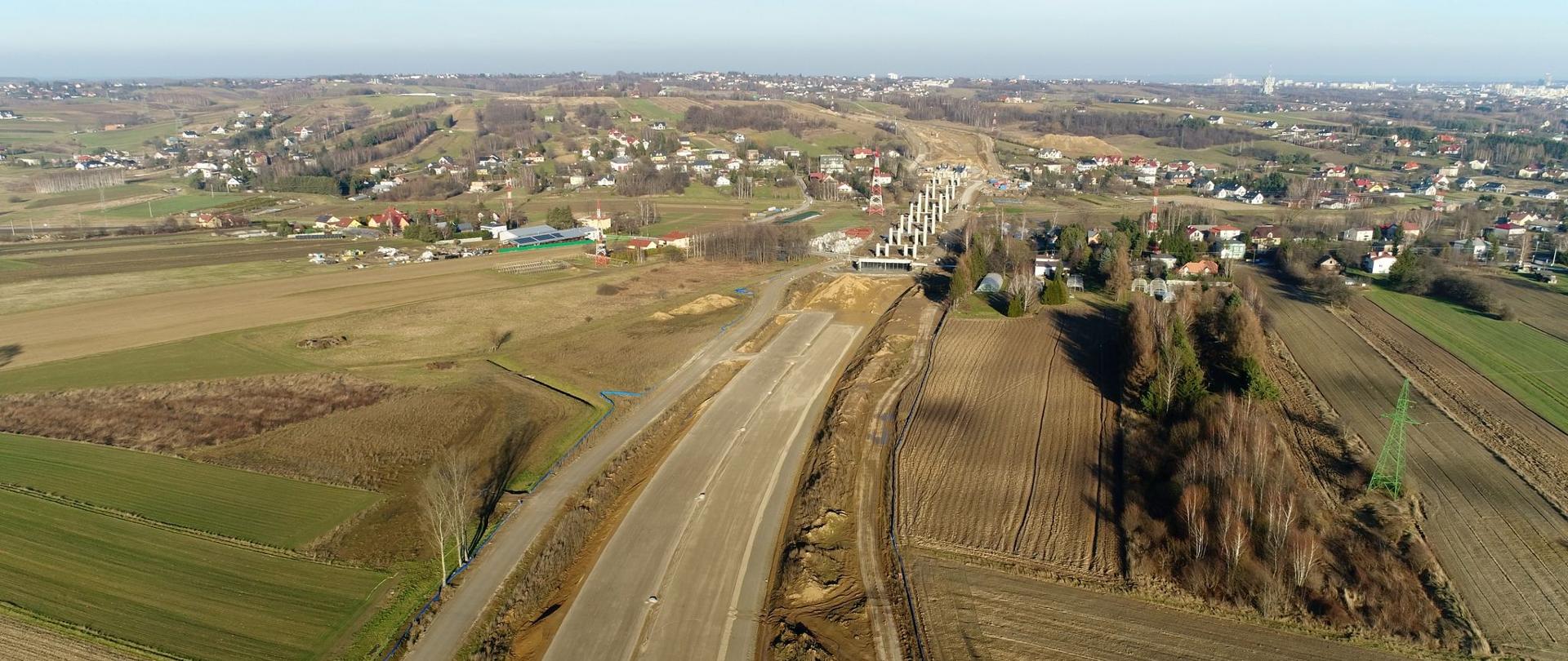 S19 Rzeszów Południe - Babica. Widok z lotu ptaka na budowę estakady w Racławówce_2