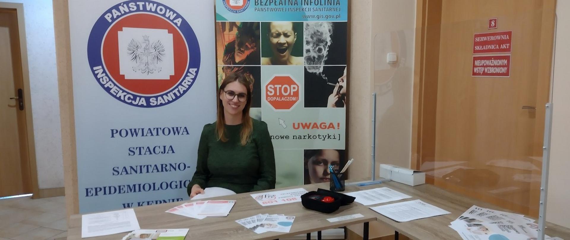 „Światowy Dzień Rzucania Palenia” stoisko w PSSE Kępno