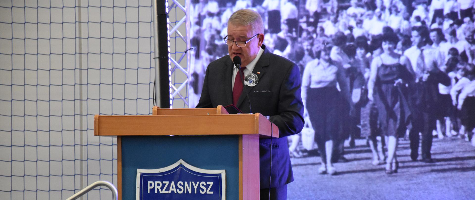 50-lecie powstania Szkoły Podstawowej nr 3 im. Tadeusza Kościuszki w Przasnyszu