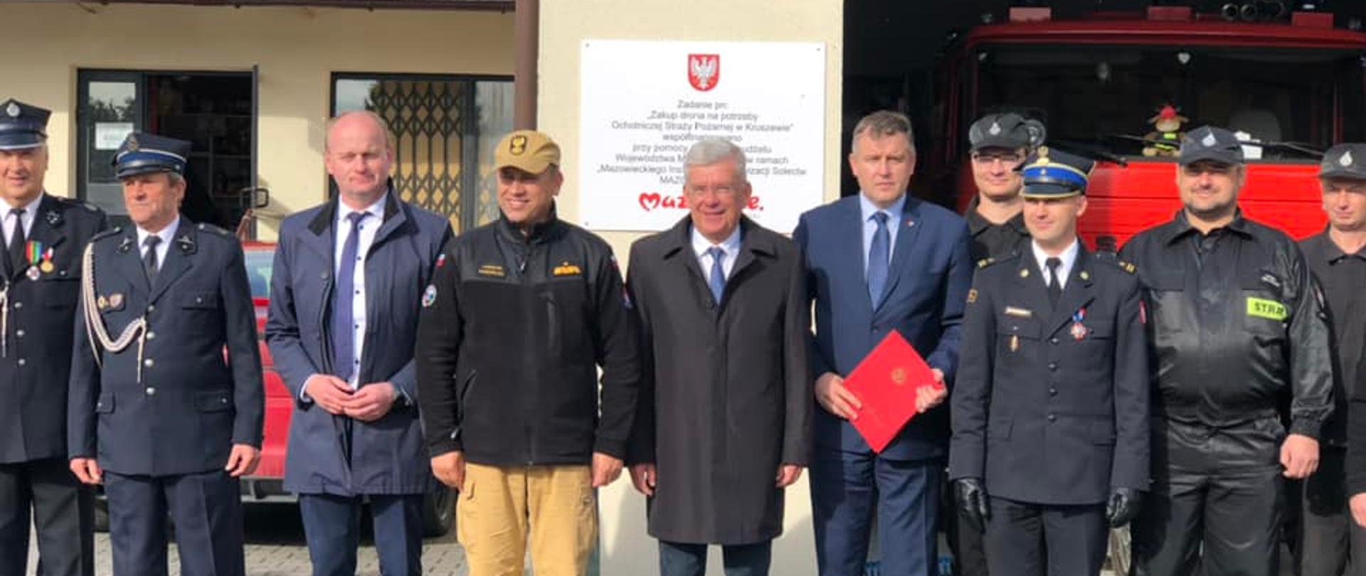 Wizyta Mazowieckiego Komendanta Wojewódzkiego PSP nadbryg. Jarosława Nowosielskiego w jednostkach powiatu grójeckiego